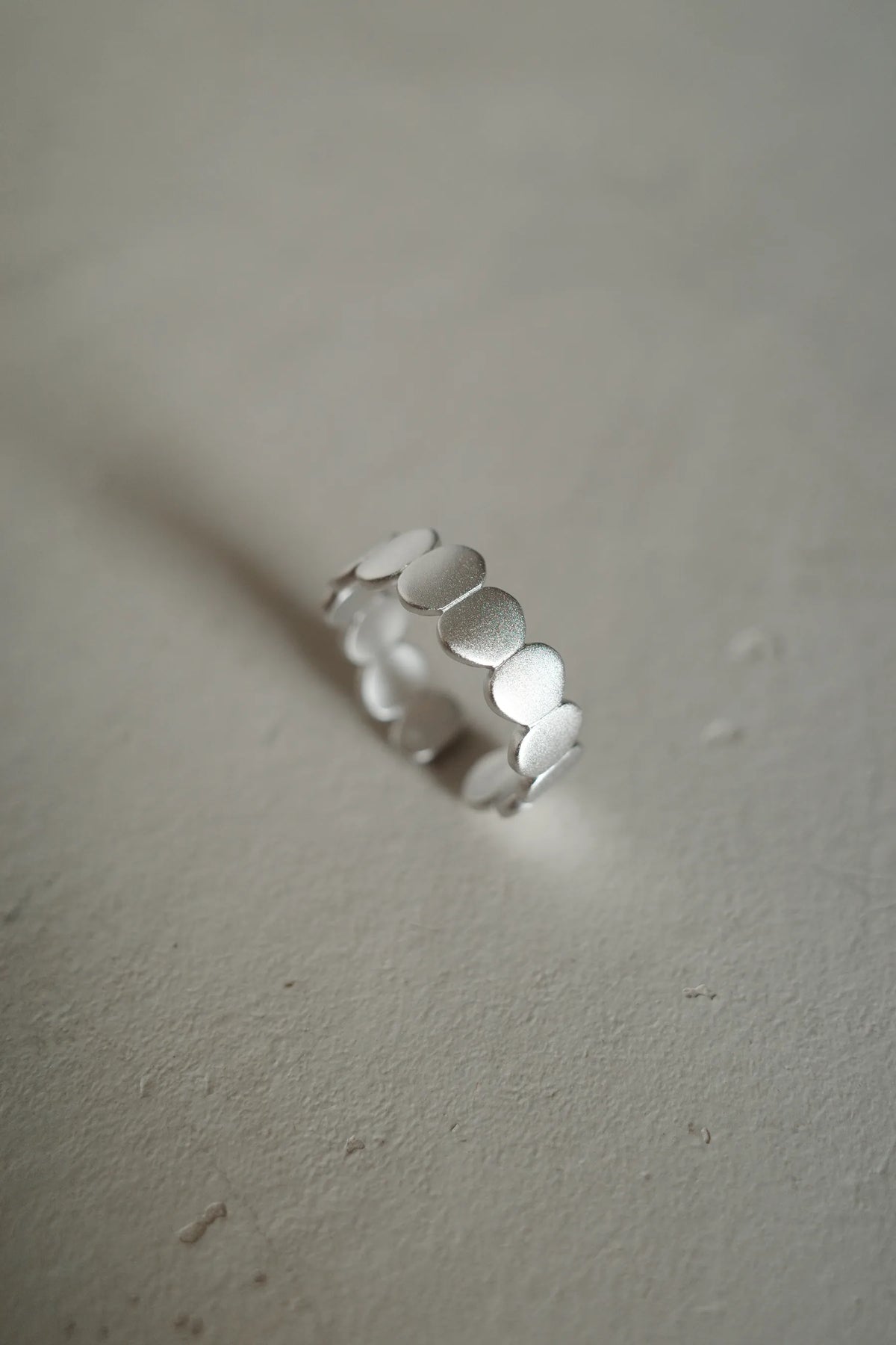 UNI Ring Bold