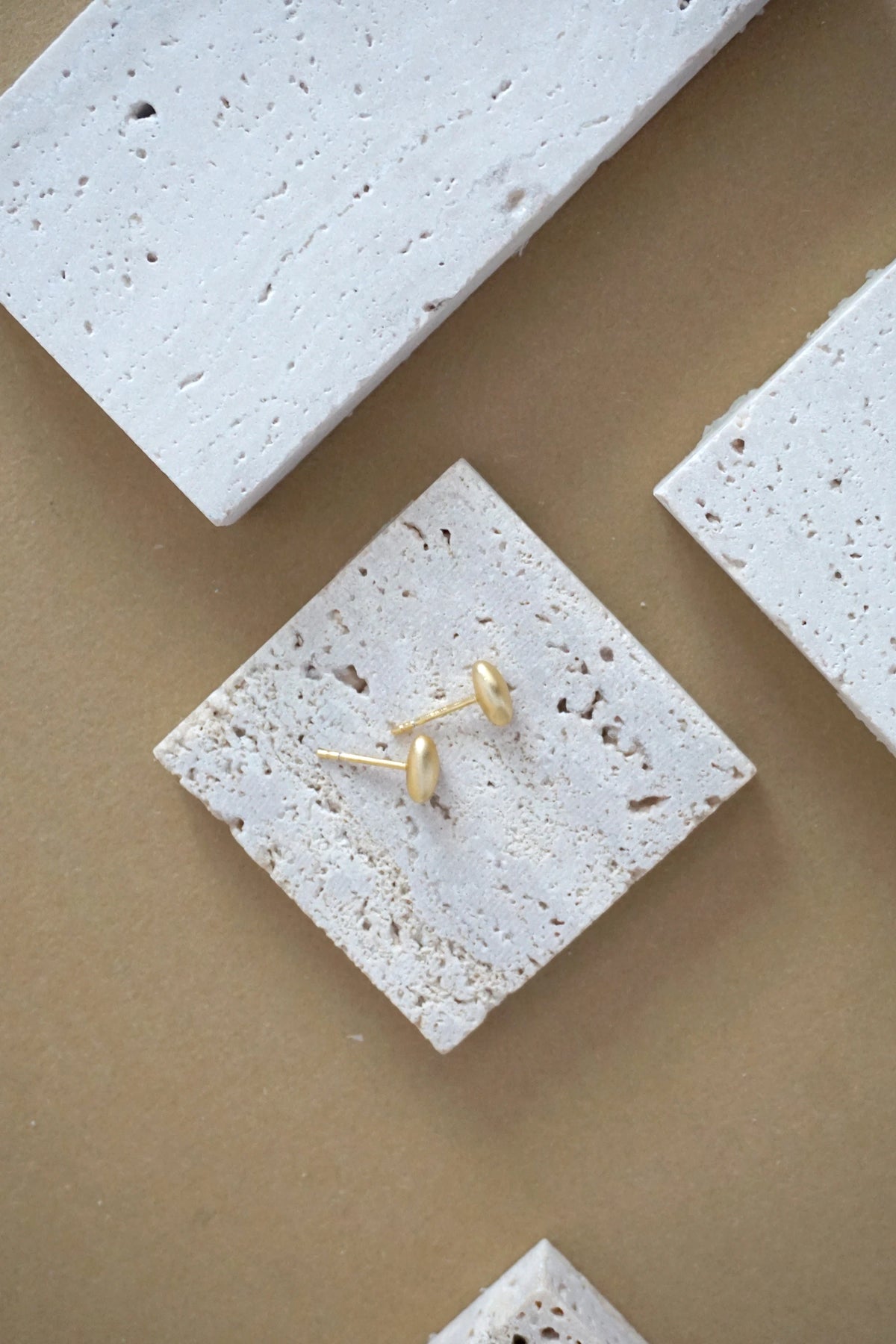 PUFFY Stud Earrings