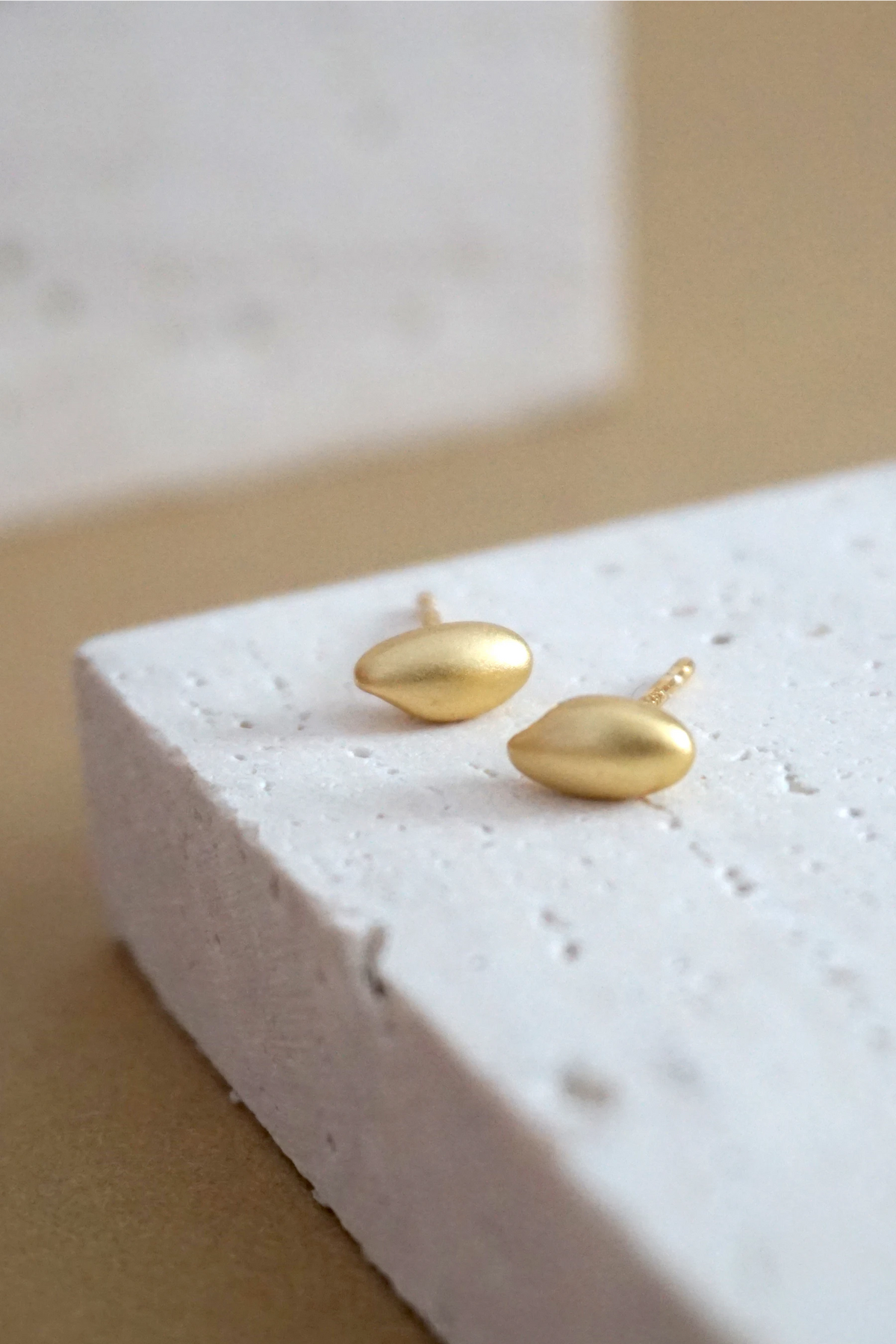 PUFFY Stud Earrings